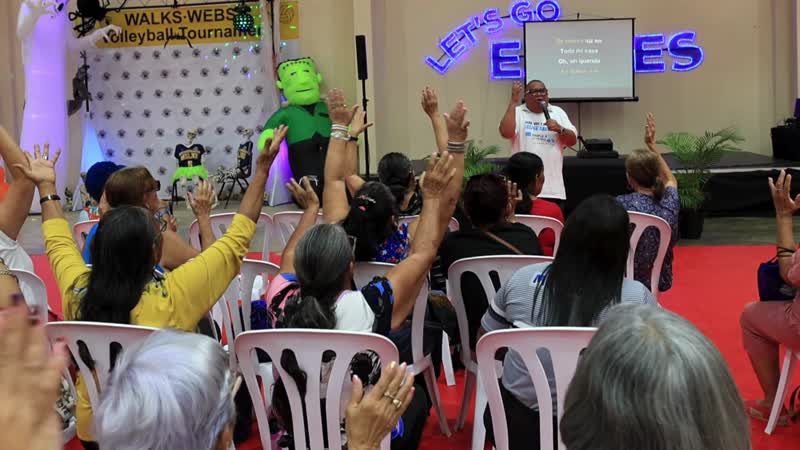 Así disfrutan los adultos mayores en Encuentro Dorado