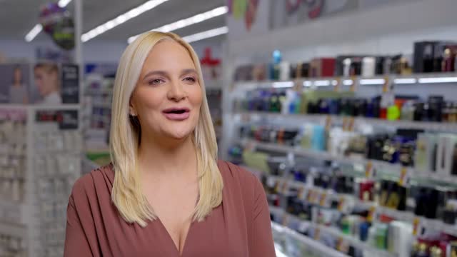 Farmacia Caridad integra nueve farmacias Pharmamax bajo una misma marca