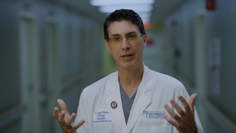 Esperanza sin fronteras: paciente dominicano recibe cirugía avanzada para tratar el párkinson