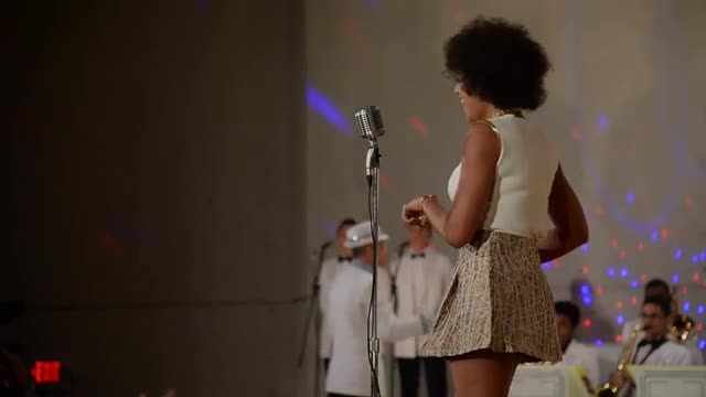 Jeimy Osorio se presenta en la Escuela Libre de Música