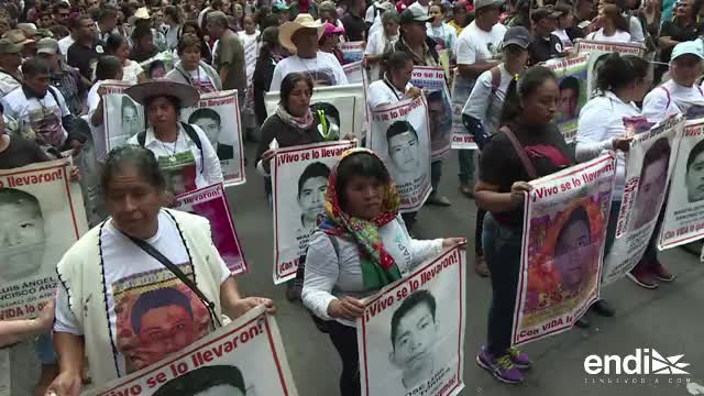  Piden justicia a cuatro años de caso Ayotzinapa en México