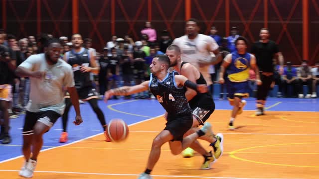 True Buckets es baloncesto en otra onda