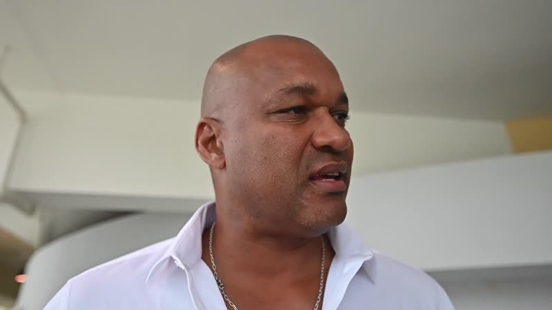 Andrés Guibert vive